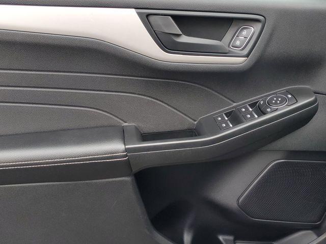 used 2022 Ford Escape car, priced at $24,000