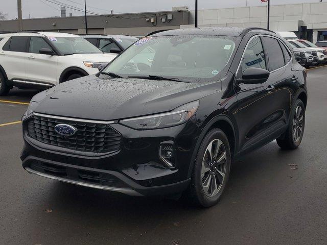used 2023 Ford Escape car, priced at $29,919
