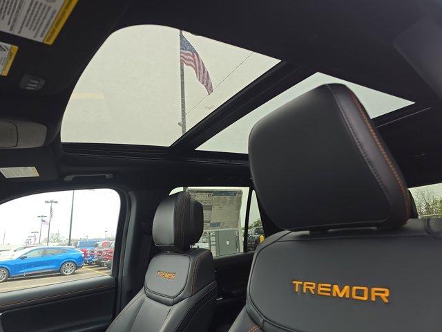 new 2026 Ford Expedition car, priced at $86,235