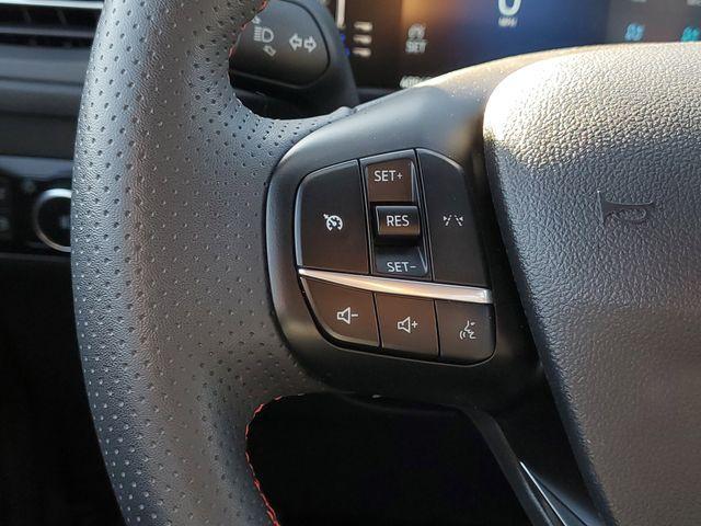 used 2023 Ford Escape car, priced at $25,167