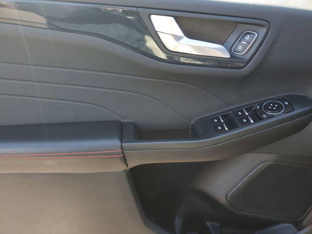 used 2023 Ford Escape car, priced at $25,167