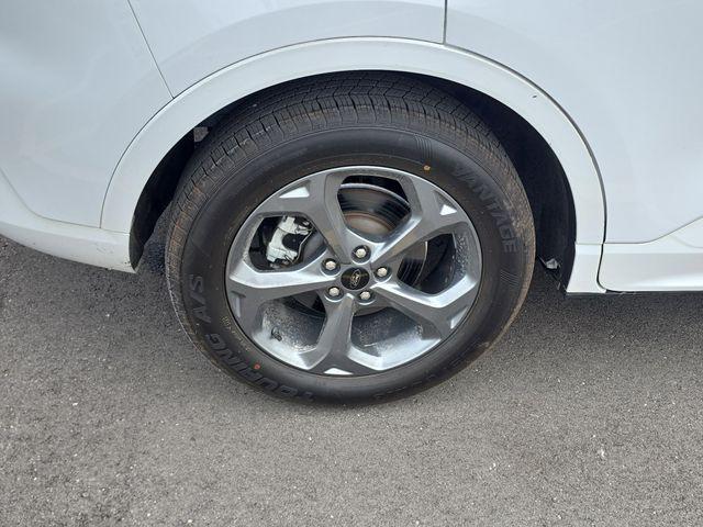 used 2023 Ford Escape car, priced at $25,687