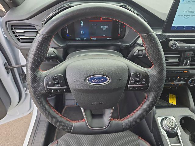 used 2023 Ford Escape car, priced at $25,687