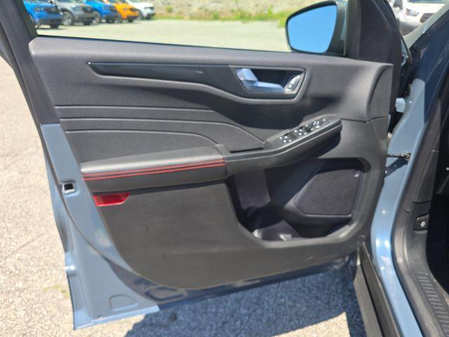 used 2023 Ford Escape car, priced at $25,950
