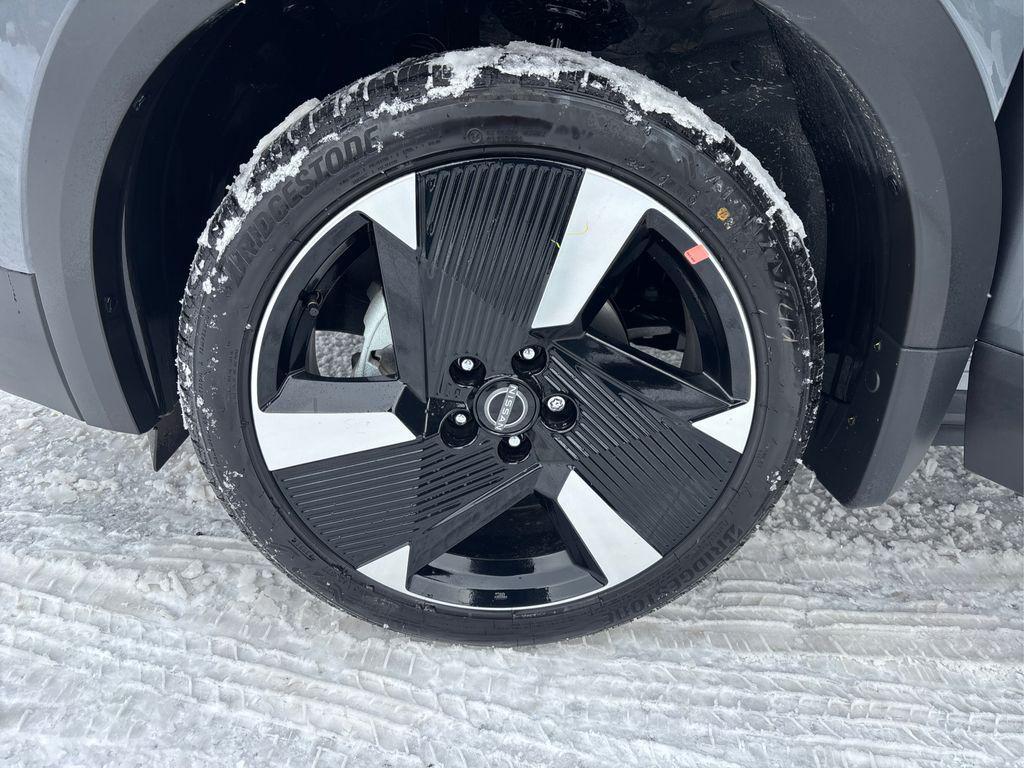 new 2026 Nissan Kicks car, priced at $30,385