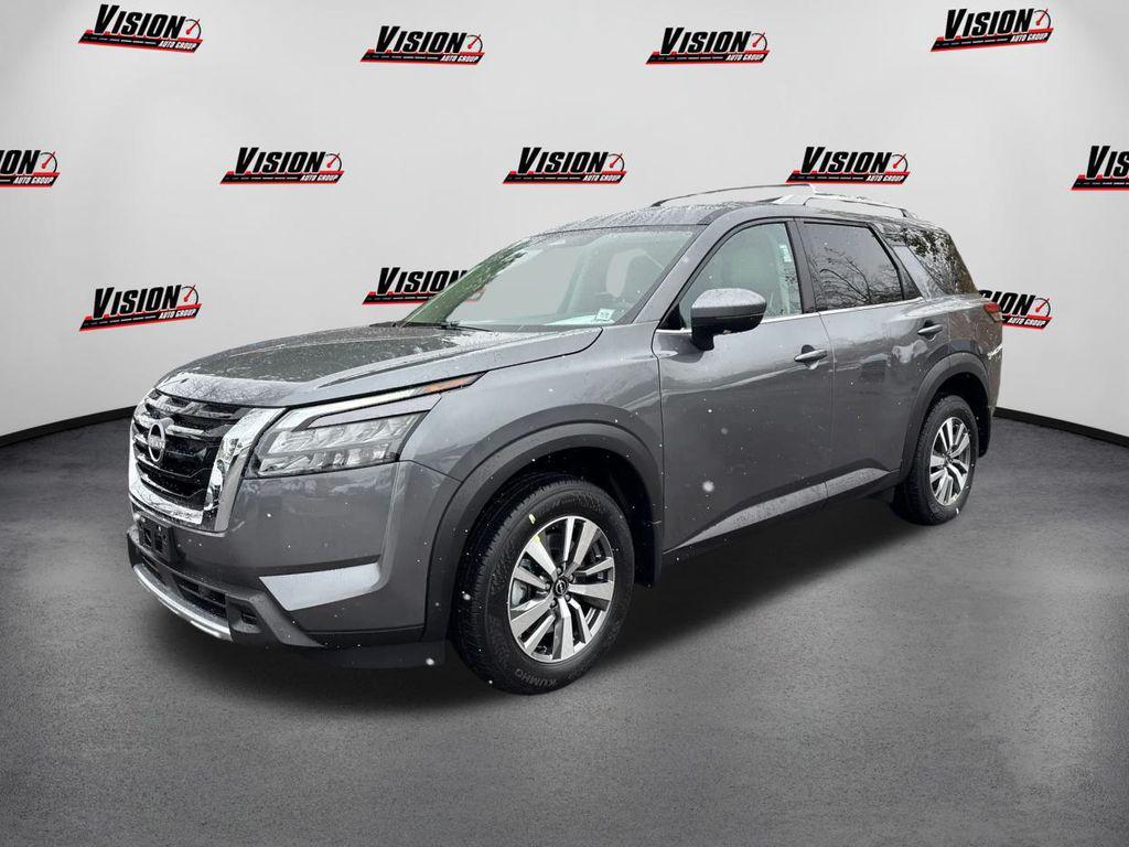new 2025 Nissan Pathfinder car, priced at $39,692