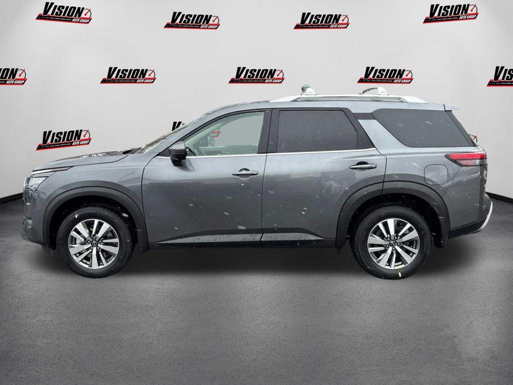 new 2025 Nissan Pathfinder car, priced at $39,692