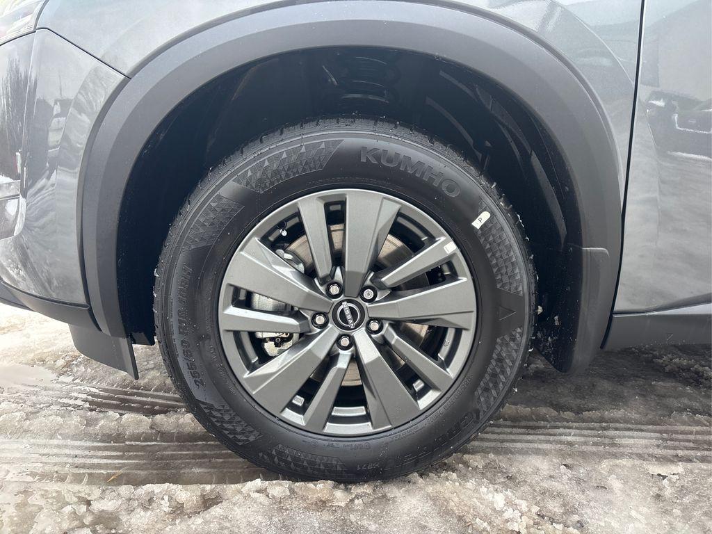 new 2025 Nissan Pathfinder car, priced at $37,529