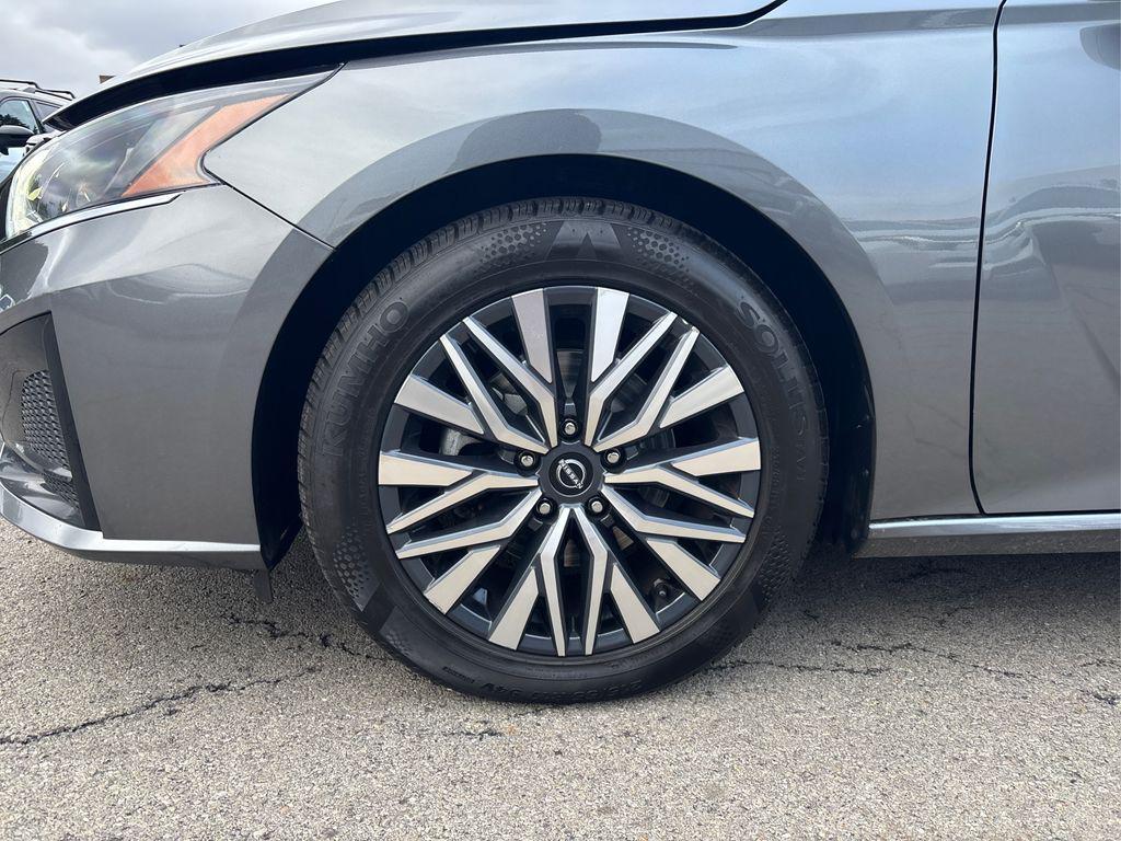used 2023 Nissan Altima car, priced at $17,953