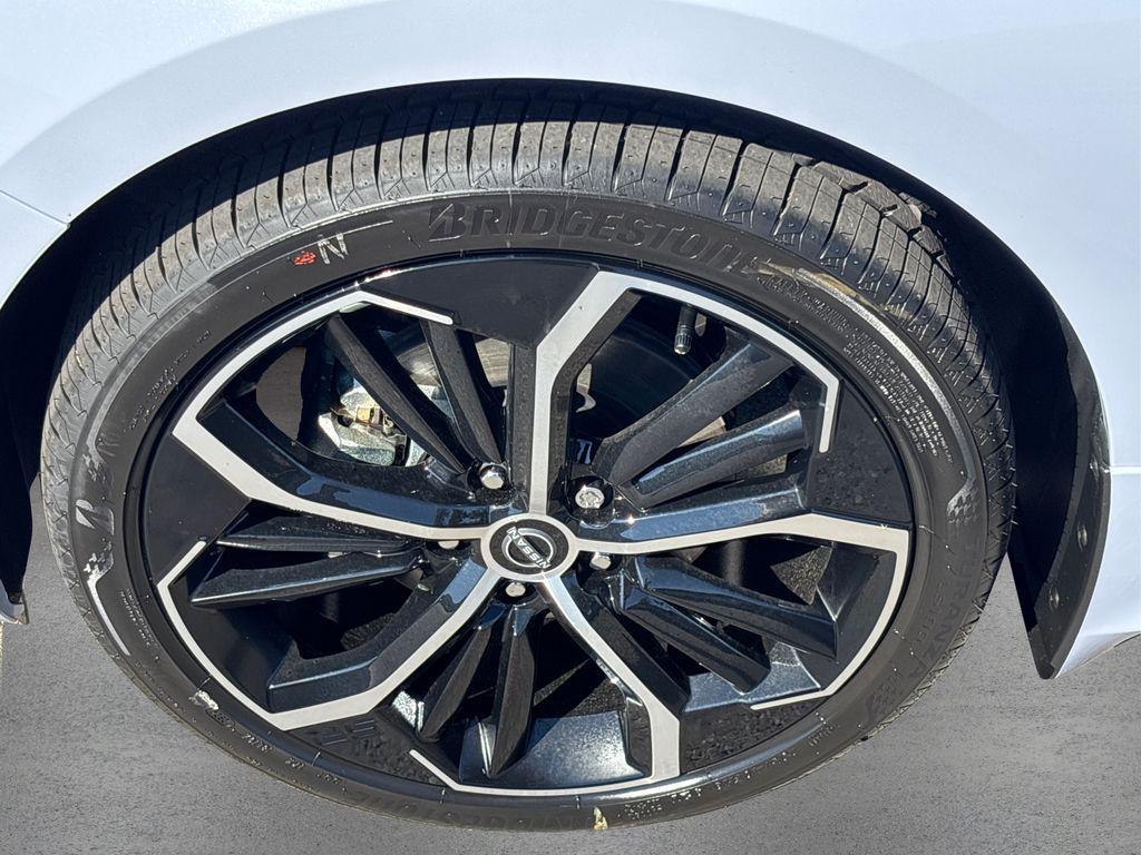 new 2025 Nissan Altima car, priced at $25,728