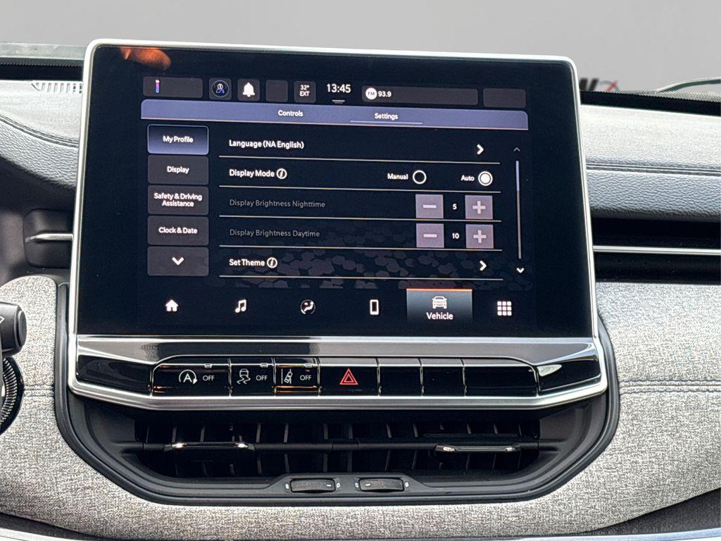 used 2023 Jeep Compass car, priced at $21,913