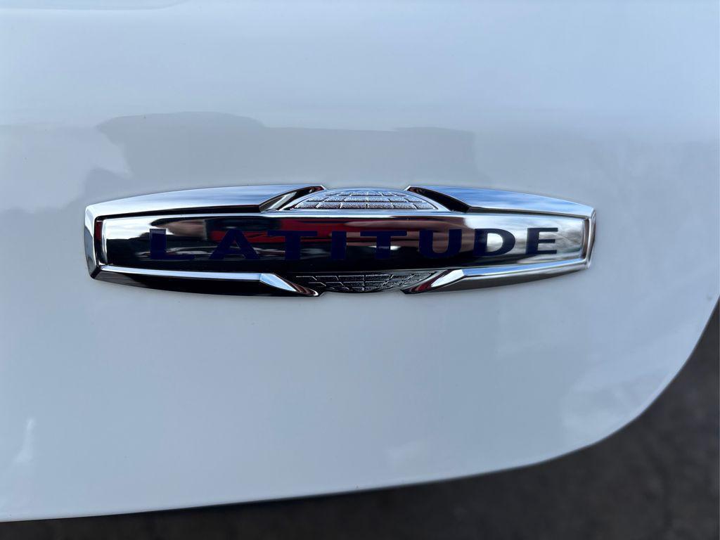 used 2023 Jeep Compass car, priced at $21,913