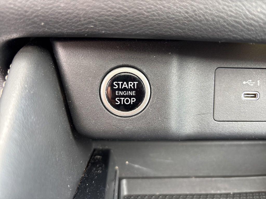 used 2021 Nissan Rogue car, priced at $23,849