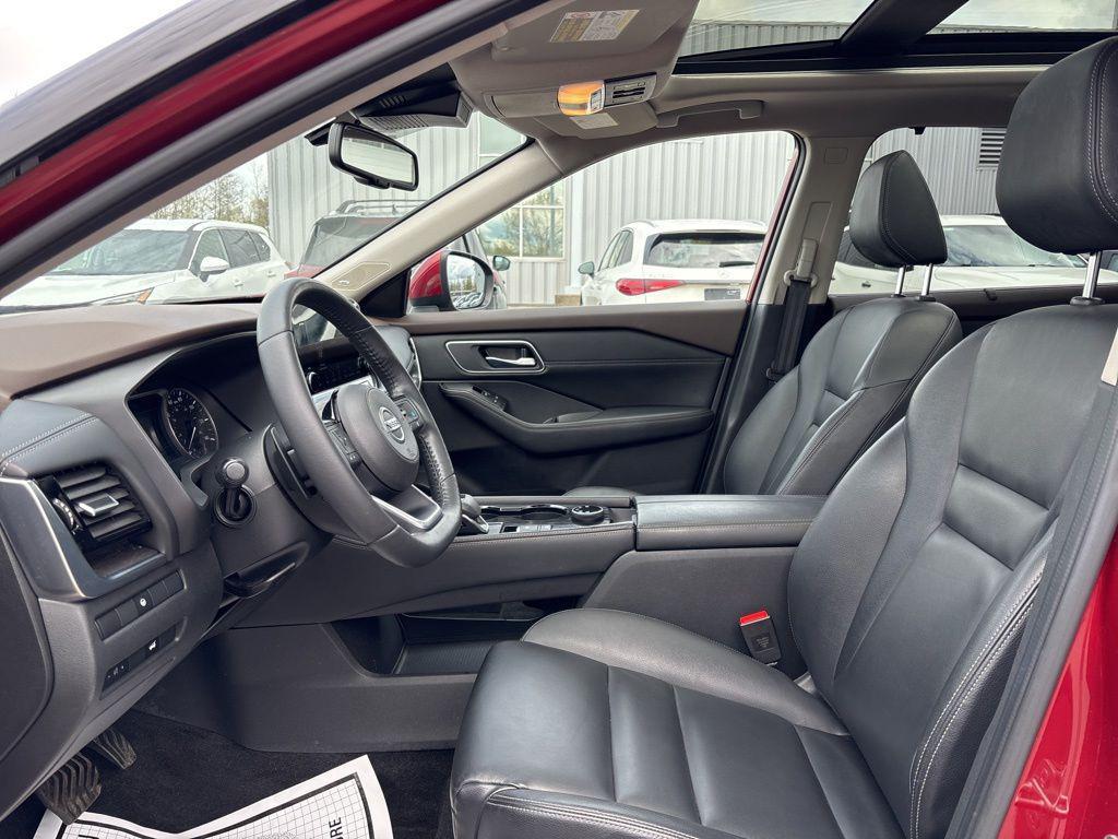 used 2021 Nissan Rogue car, priced at $23,849