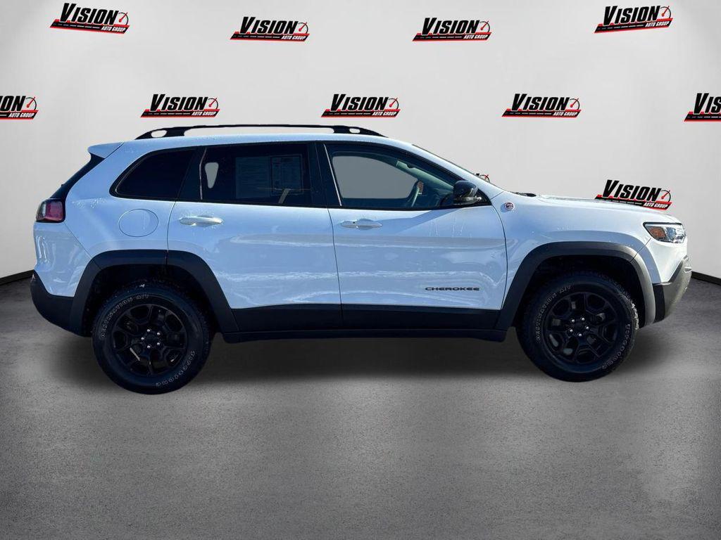 used 2022 Jeep Cherokee car, priced at $24,724