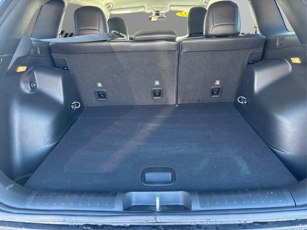 used 2022 Jeep Cherokee car, priced at $24,724