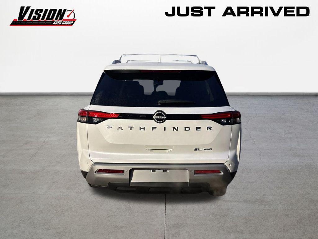 new 2025 Nissan Pathfinder car, priced at $38,350