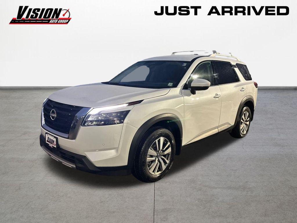 new 2025 Nissan Pathfinder car, priced at $38,350