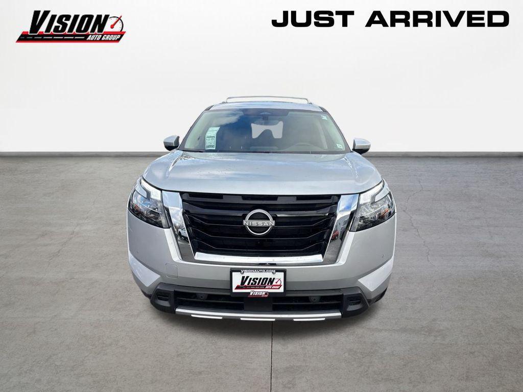 new 2025 Nissan Pathfinder car, priced at $38,268