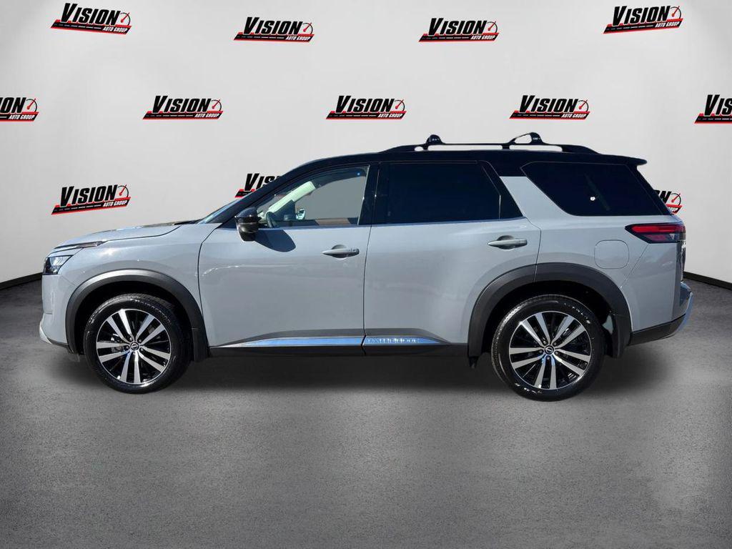 new 2025 Nissan Pathfinder car, priced at $45,158