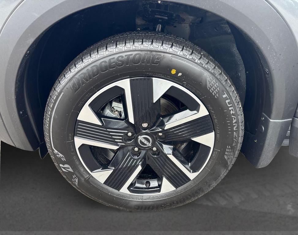 new 2026 Nissan Kicks car, priced at $27,871