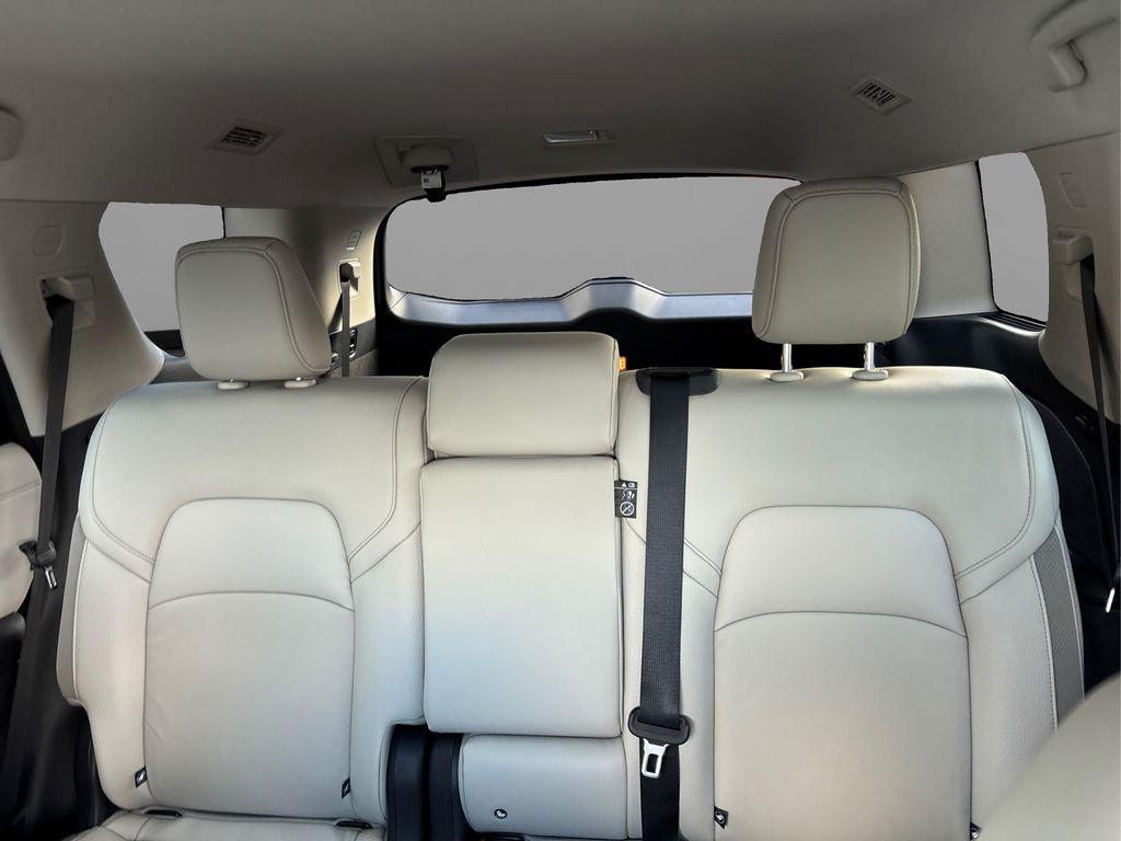 new 2025 Nissan Pathfinder car, priced at $39,692