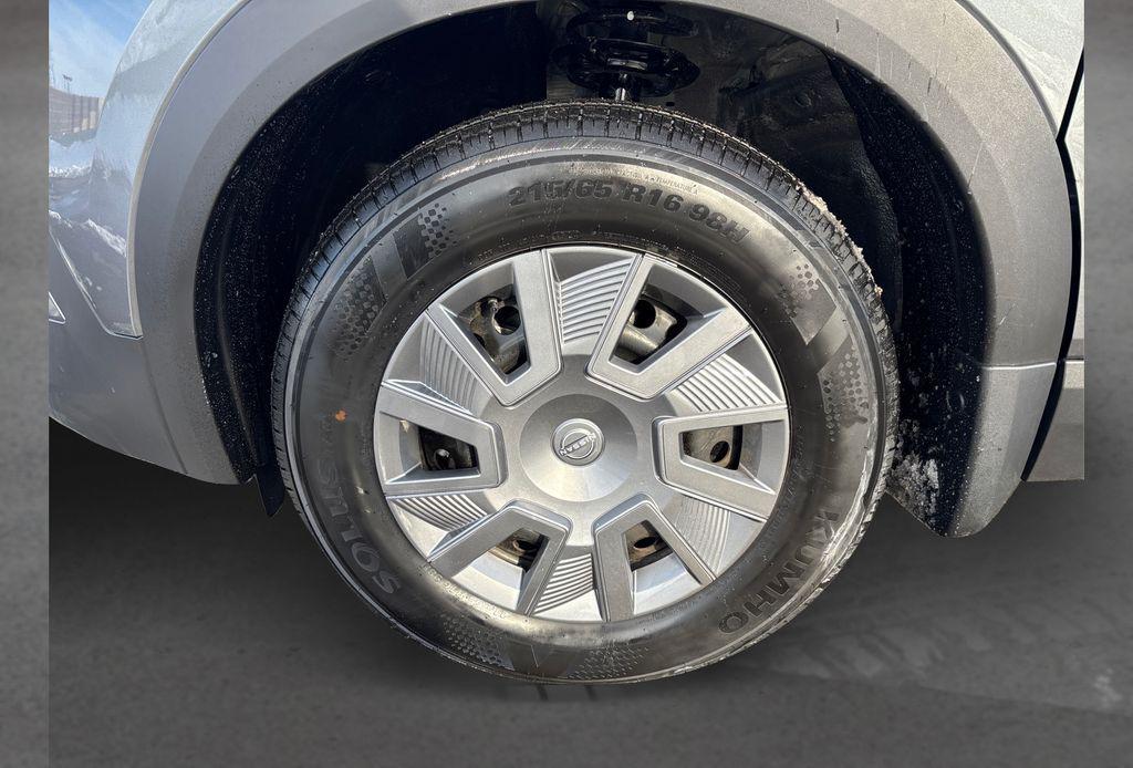 used 2025 Nissan Kicks car, priced at $22,302