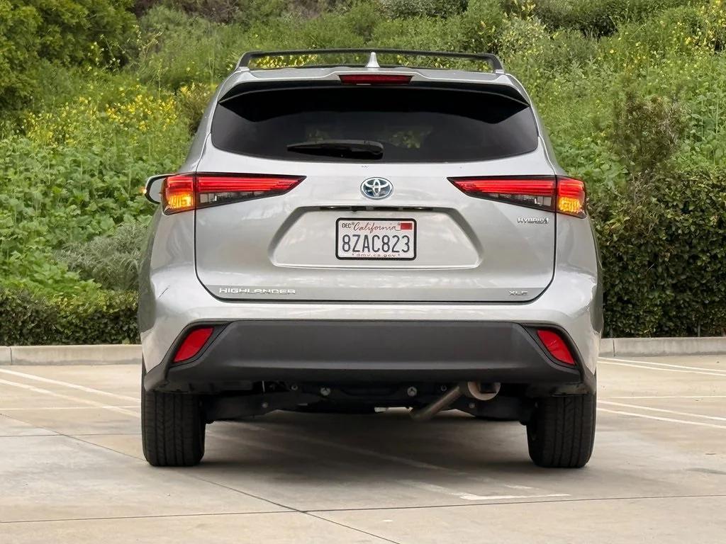 used 2022 Toyota Highlander Hybrid car, priced at $36,871