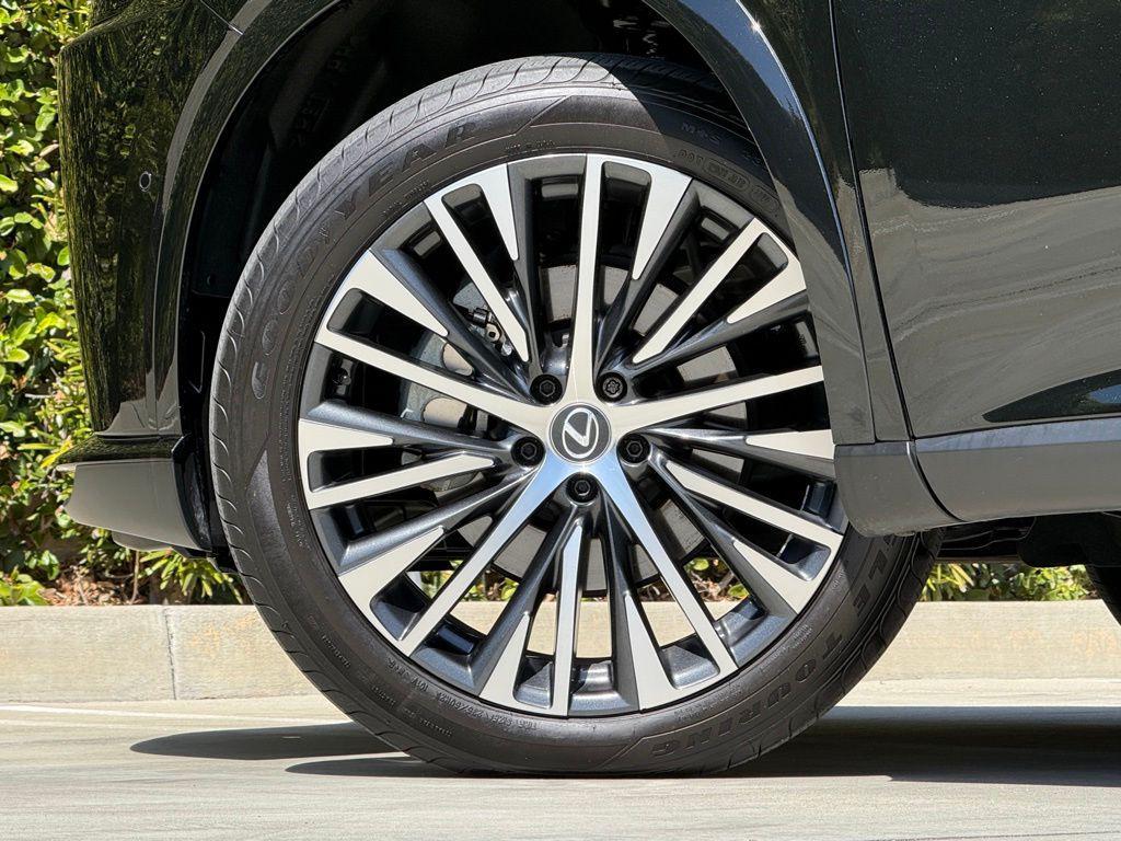 used 2024 Lexus RX 350 car, priced at $54,973
