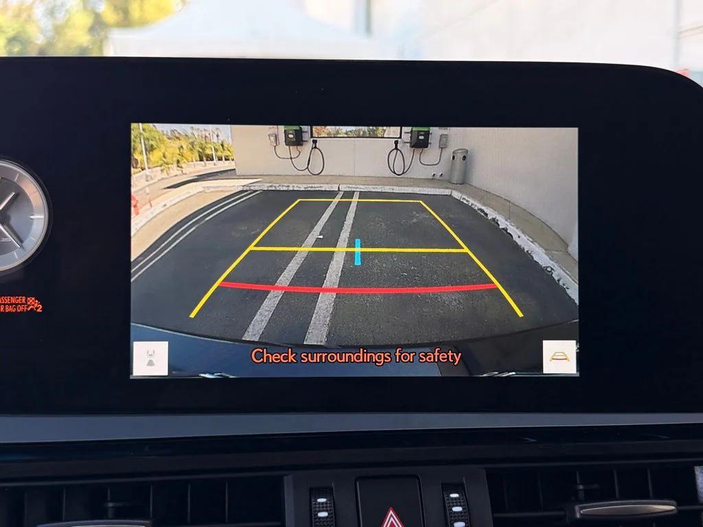 used 2025 Lexus ES 350 car, priced at $43,192