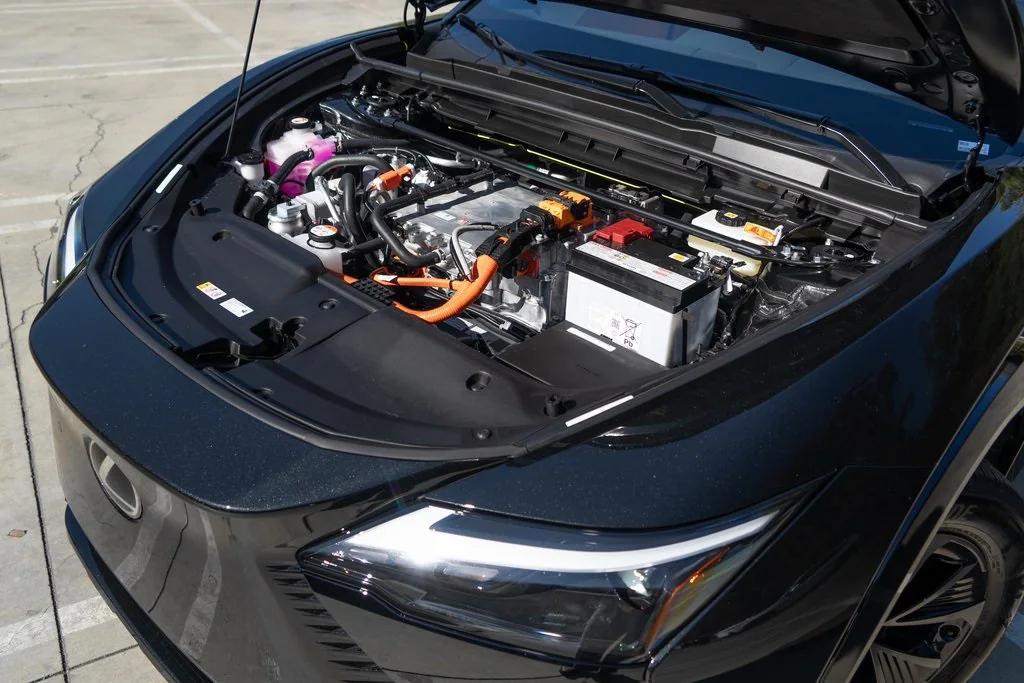 new 2026 Lexus RZ 350e car, priced at $47,499