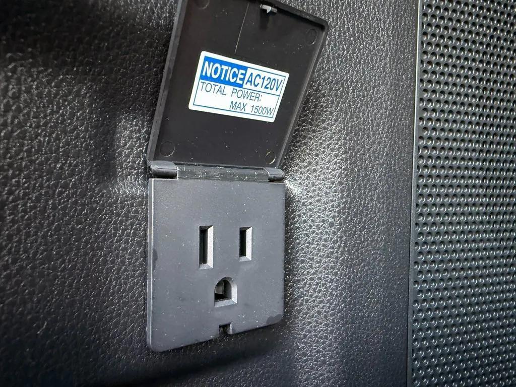 used 2022 Toyota Highlander Hybrid car, priced at $44,481