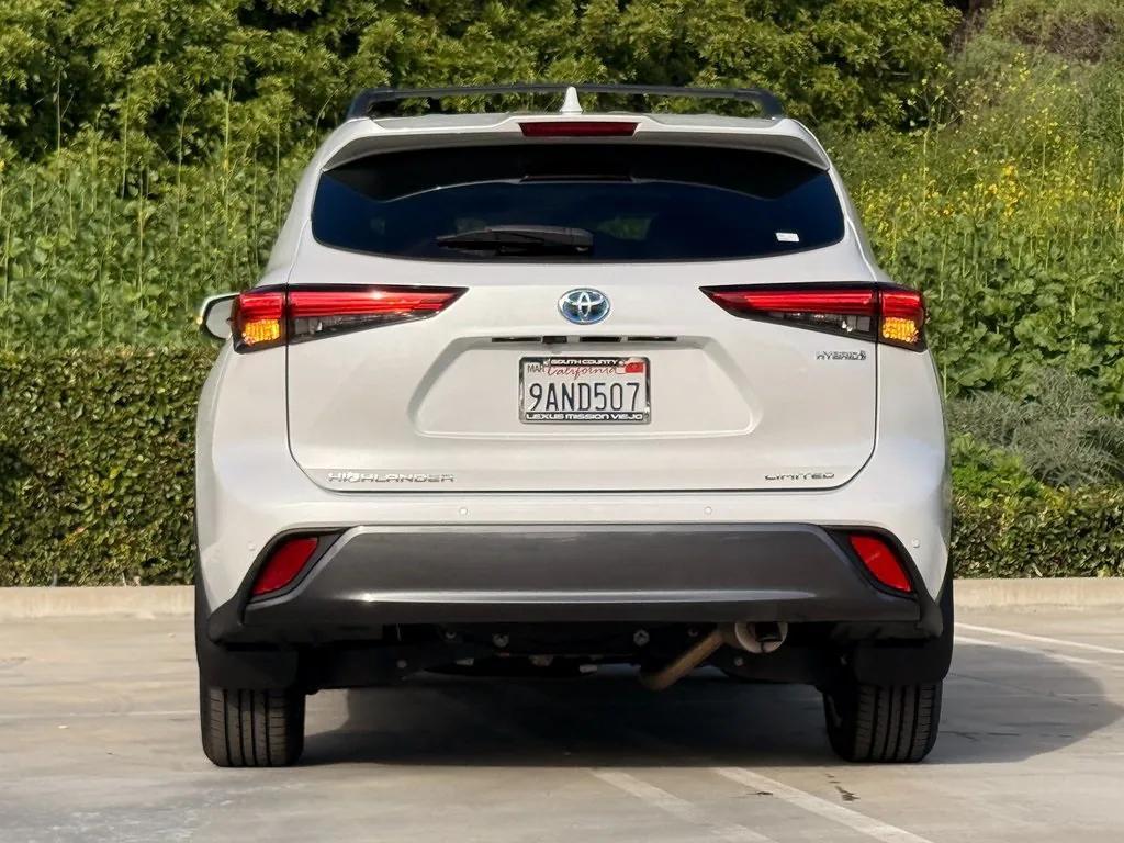 used 2022 Toyota Highlander Hybrid car, priced at $44,481