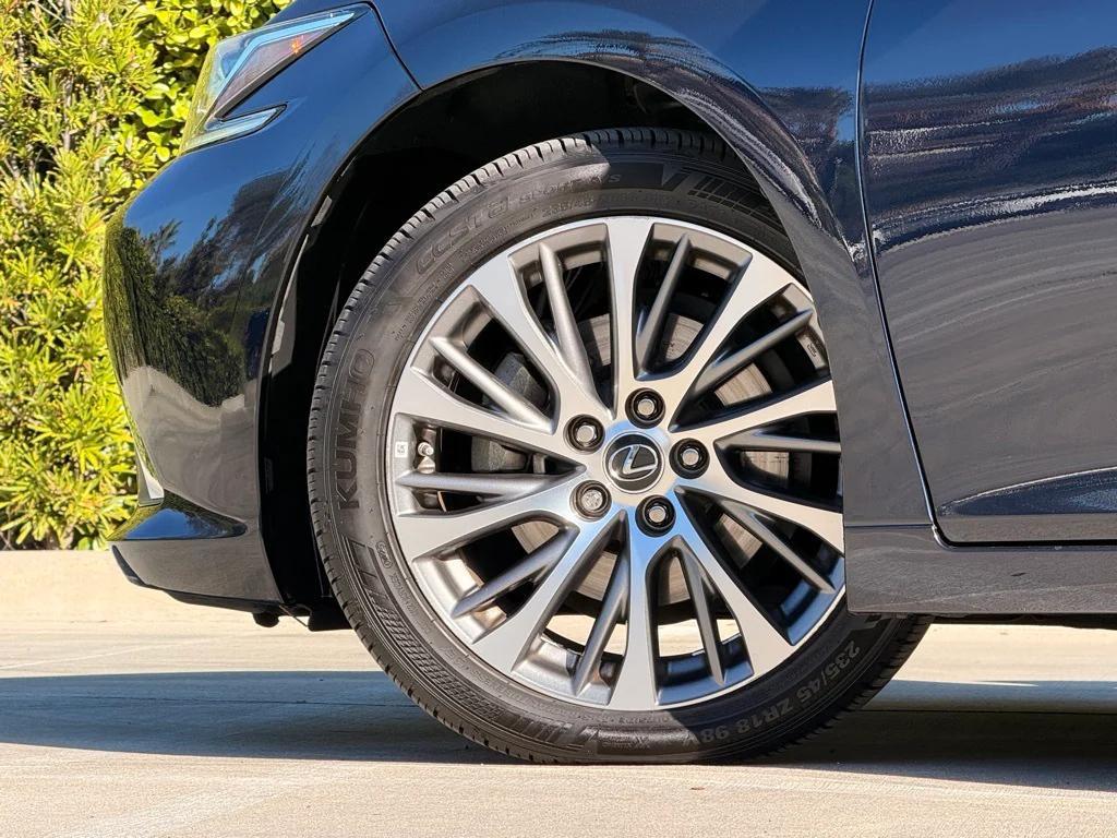 used 2019 Lexus ES 350 car, priced at $26,983