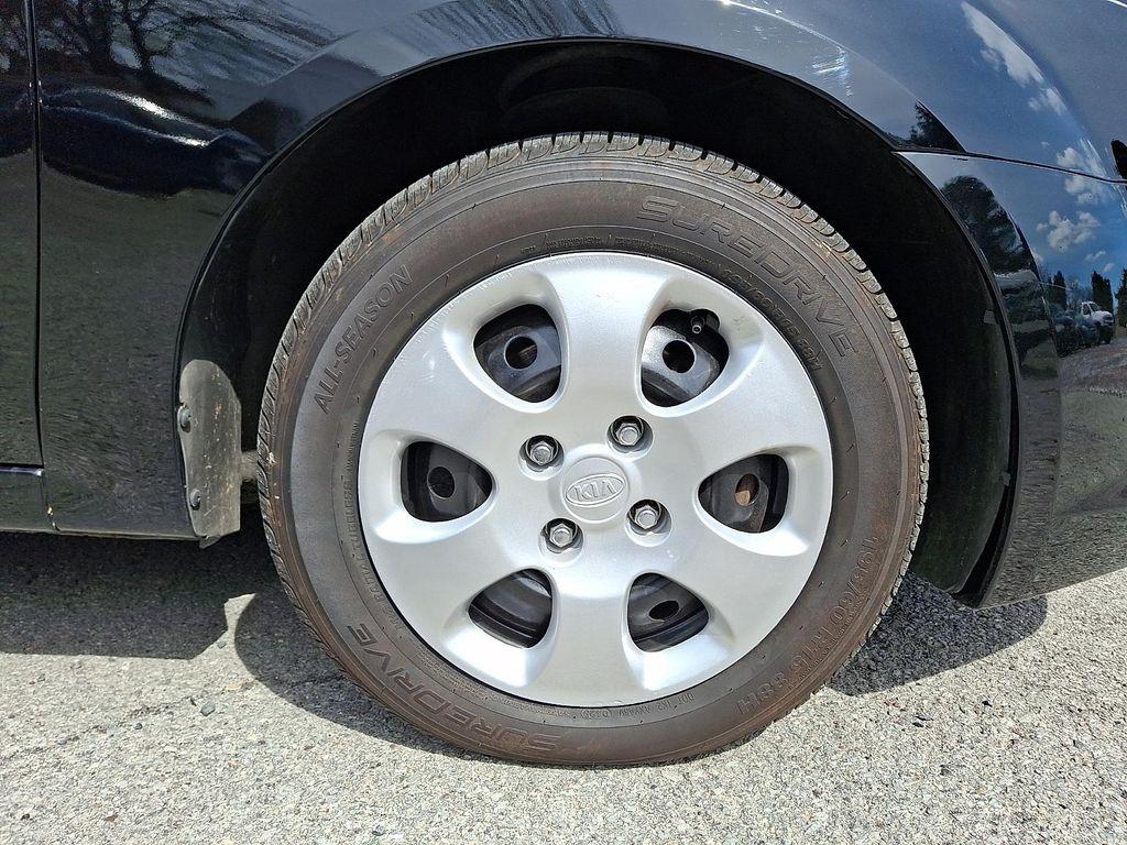 used 2007 Kia Spectra car, priced at $6,995