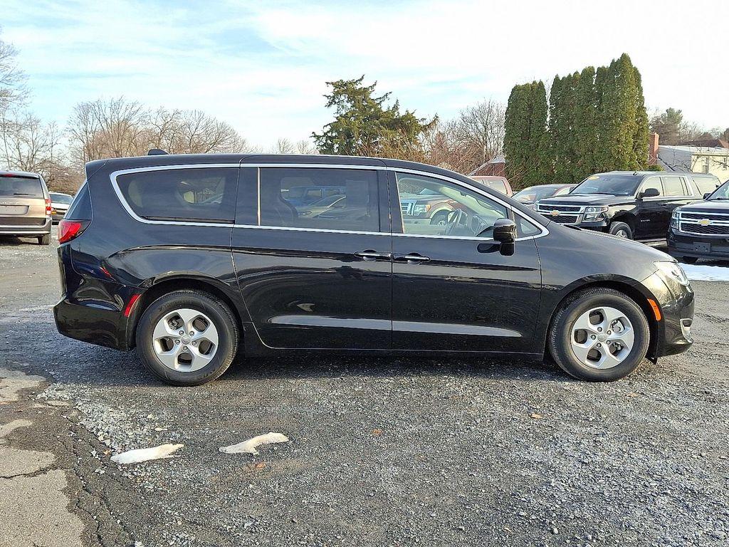 used 2018 Chrysler Pacifica Hybrid car, priced at $23,495