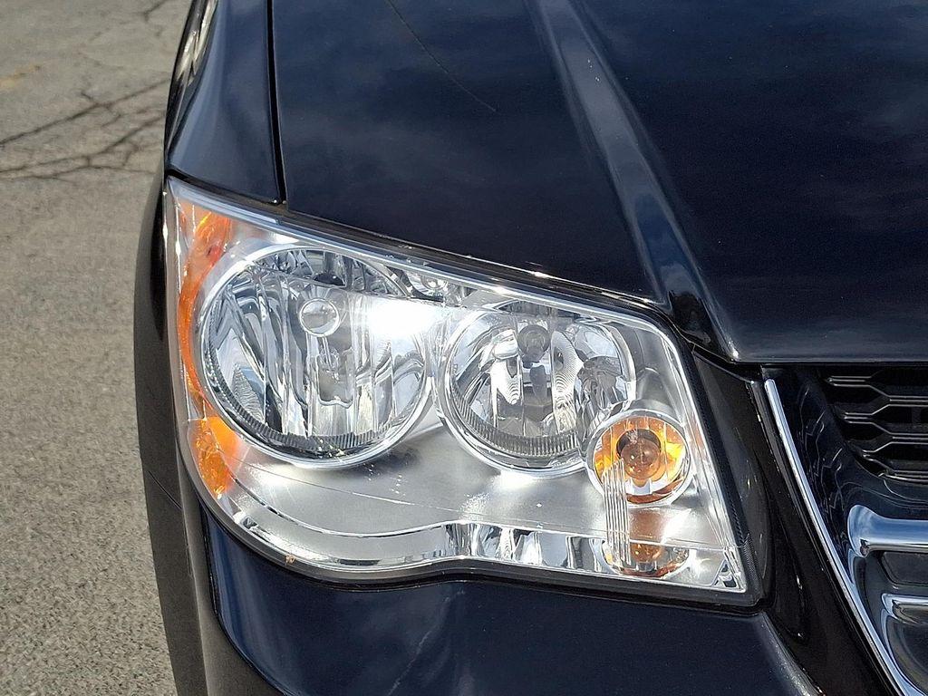 used 2016 Dodge Grand Caravan car, priced at $18,995