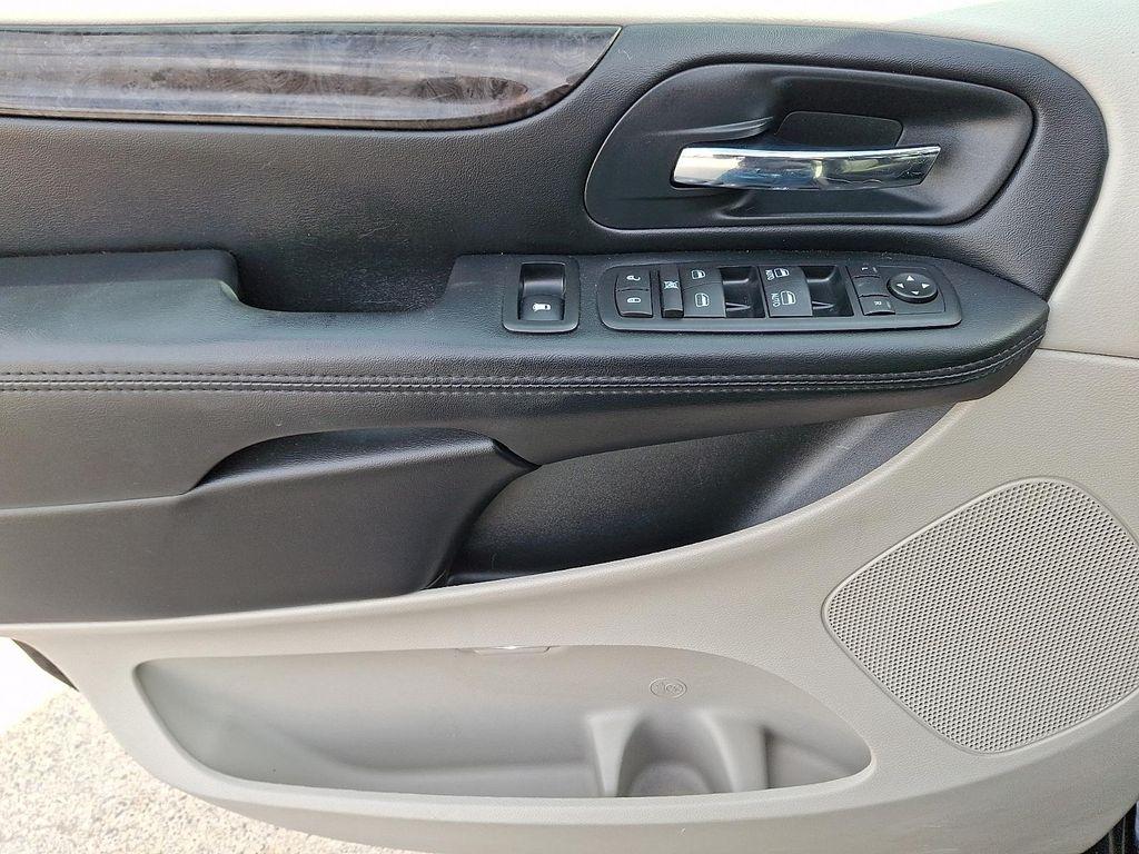 used 2016 Dodge Grand Caravan car, priced at $18,995