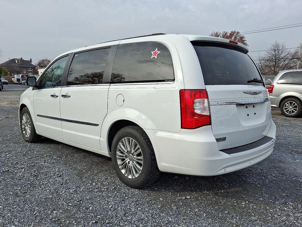 used 2016 Chrysler Town & Country car, priced at $17,995