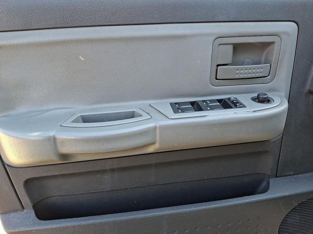 used 2009 Dodge Dakota car, priced at $15,995