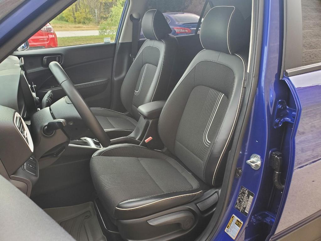 used 2023 Hyundai Venue car, priced at $19,995