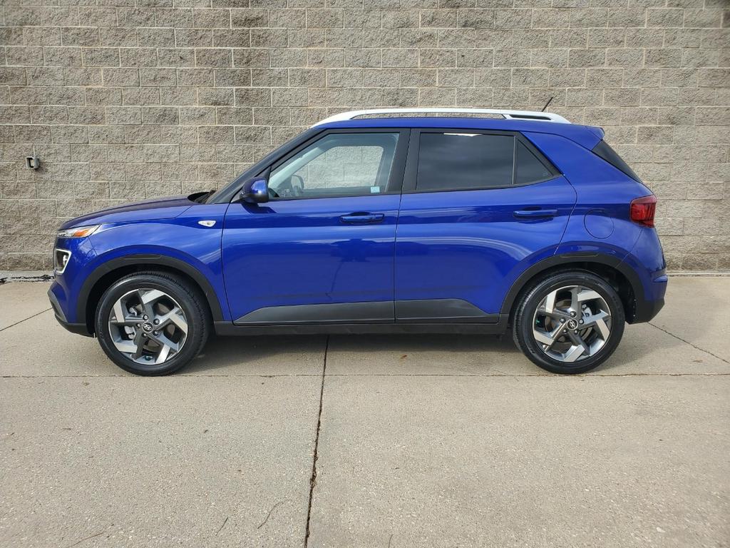 used 2023 Hyundai Venue car, priced at $19,995