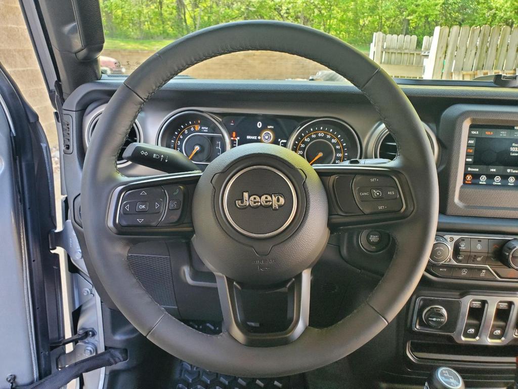 used 2019 Jeep Wrangler car, priced at $27,995