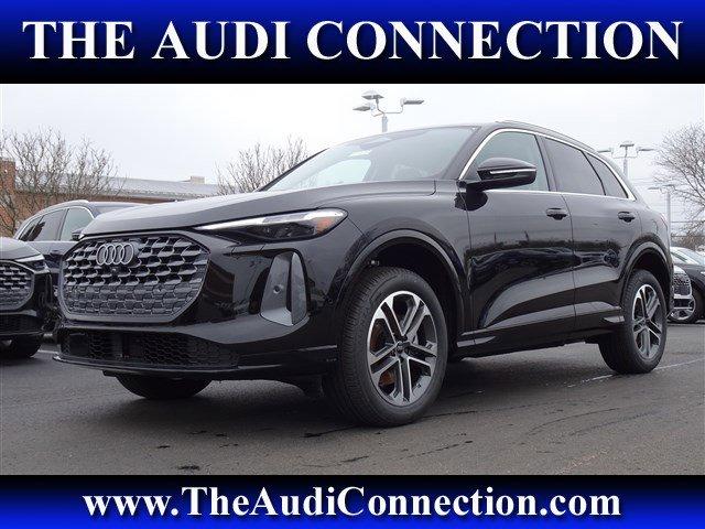 new 2025 Audi Q5 car, priced at $59,680