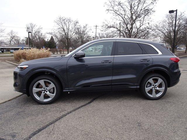 new 2025 Audi Q5 car, priced at $60,945