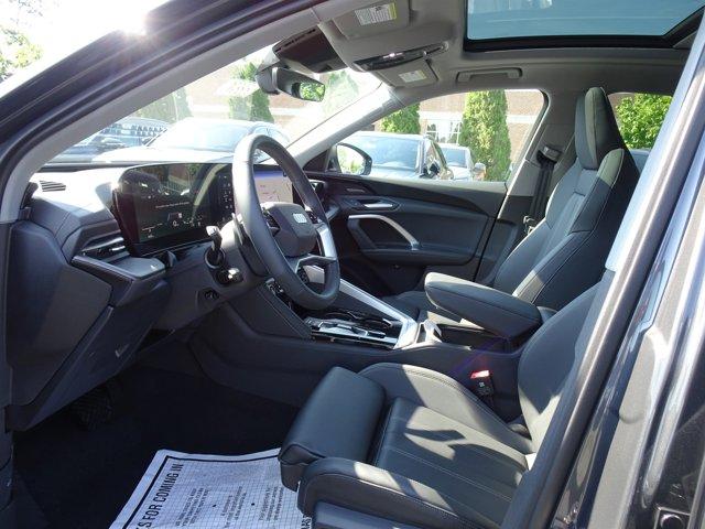 new 2025 Audi Q5 car, priced at $61,300