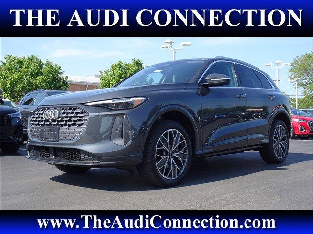 new 2025 Audi Q5 car, priced at $61,300