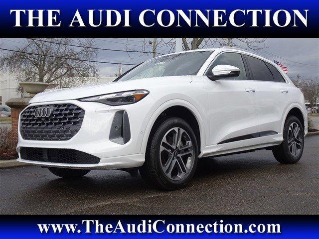 new 2025 Audi Q5 car, priced at $56,055