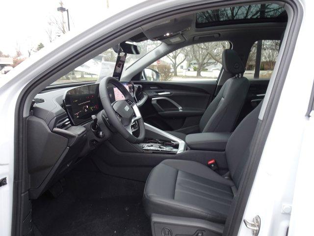 new 2025 Audi Q5 car, priced at $60,945