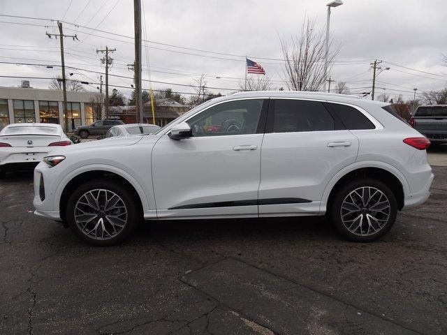 used 2025 Audi Q5 car, priced at $51,900